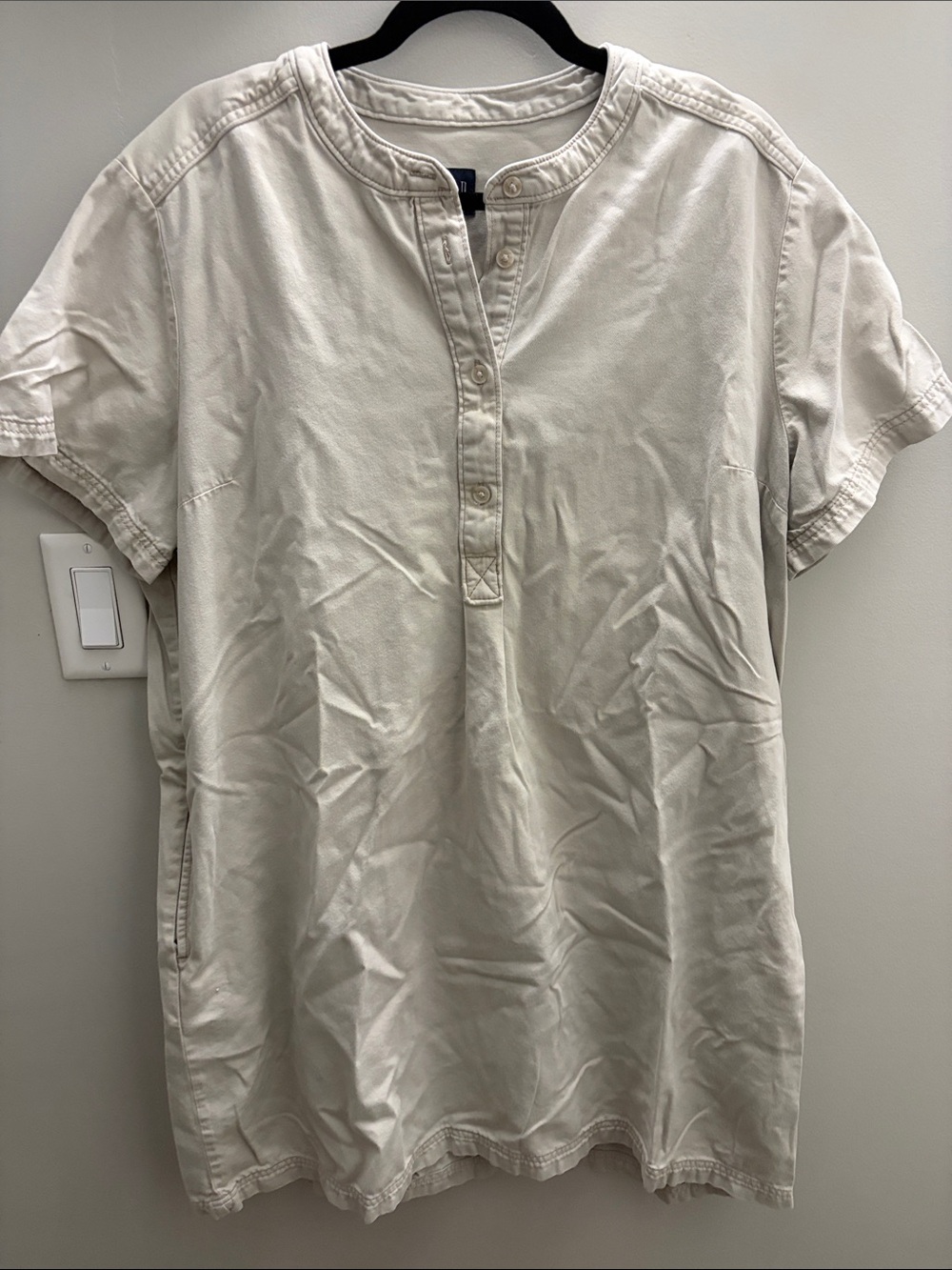 Casual Short-Sleeve Henley Style shirt dress